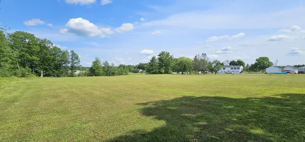 292 Neck RD, Benton, ME 04901