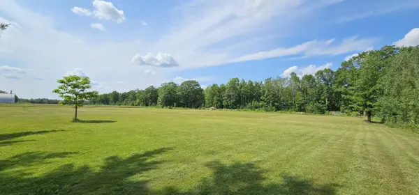 292 Neck RD, Benton, ME 04901