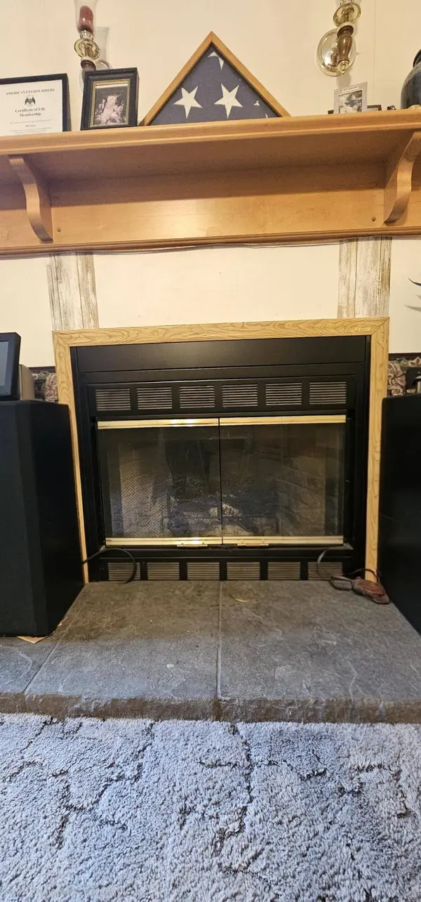 510 Oak ST, Oakland, ME 04963