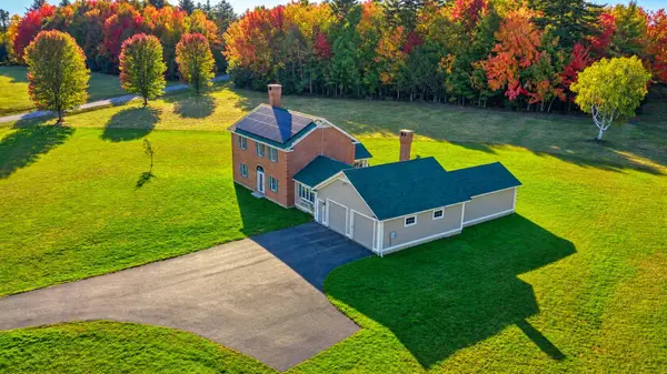 9 Olde Heritage PL, Winslow, ME 04901