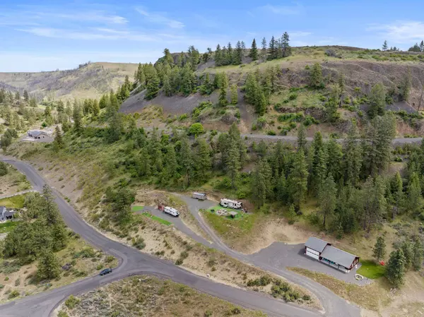 39500 - 39510 Lakewind Dr N, Seven Bays, WA 99122