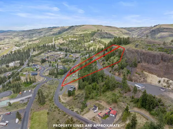 39510 Lakewind Dr N, Seven Bays, WA 99122