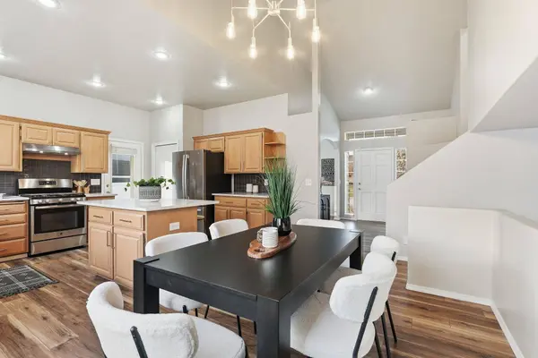 13910 E 26th Ave, Veradale, WA 99037
