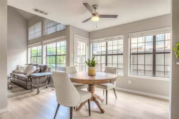 412 Santa Fe Trail #84, Irving, TX 75063