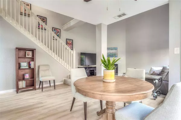 412 Santa Fe Trail #84, Irving, TX 75063