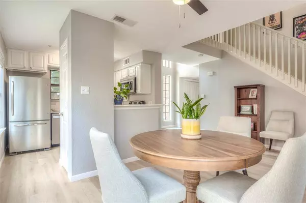 412 Santa Fe Trail #84, Irving, TX 75063