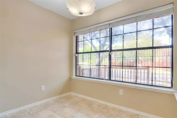 406 Santa Fe Trail #44, Irving, TX 75063