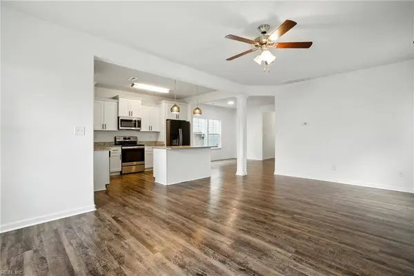 914 Godwin AVE, Chesapeake, VA 23324