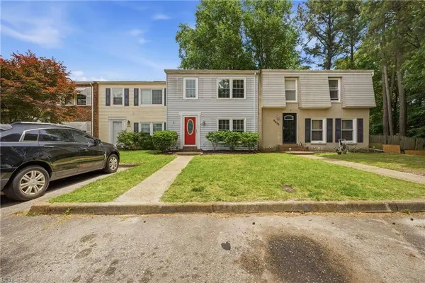 6229 Lippizan CIR, Virginia Beach, VA 23464
