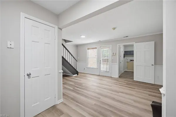 6229 Lippizan CIR, Virginia Beach, VA 23464