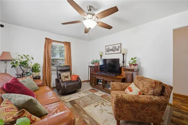 135 Allard RD, Portsmouth, VA 23701