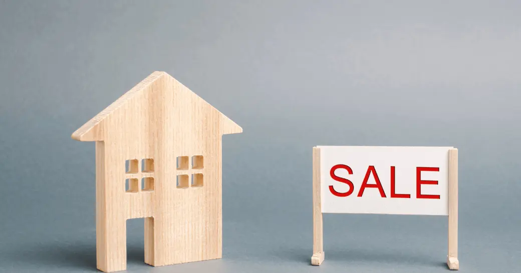 Downsizing in Hollywood and North Miami Beach: What Sellers Need to Know First