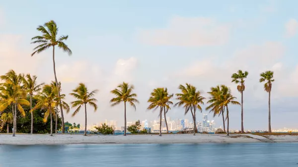 Seasonal Tips for Selling Your Home in South Florida,Mickey Gutleizer