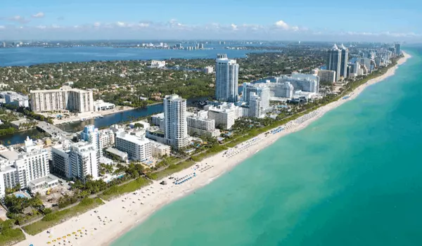 The Benefits of Living Near the Beach in South Florida