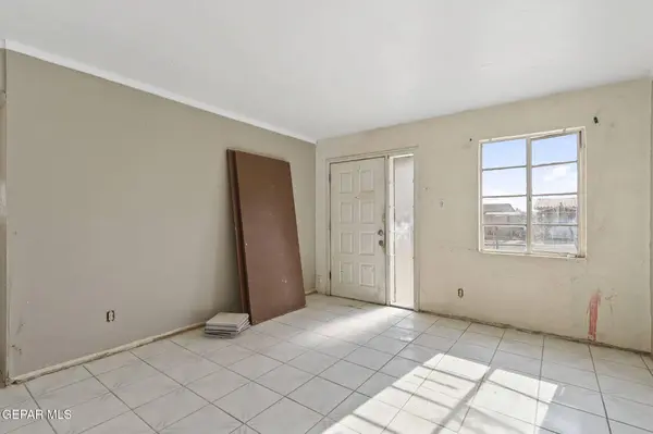 812 SANTA BARBARA DR, El Paso, TX 79915