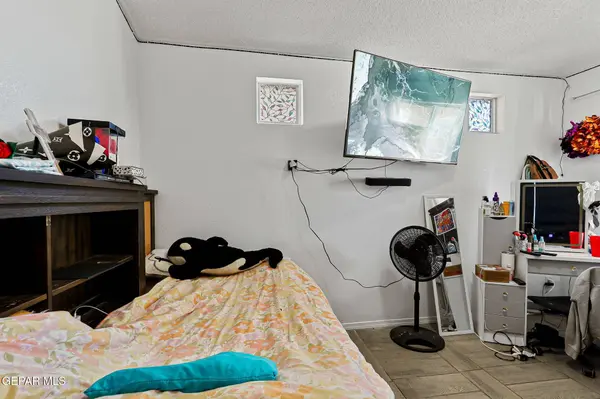 524 WINTERSPRING PL, Horizon City, TX 79928