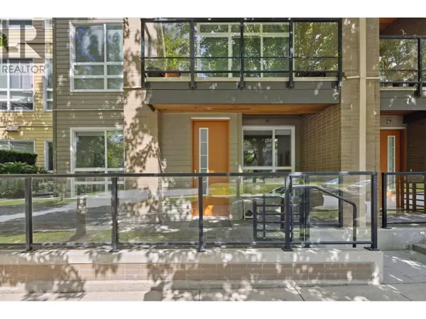 6033 GRAY AVE #102, Vancouver, BC V6S0G3
