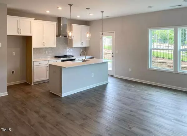 814 Oak Center Drive, Raleigh, NC 27610