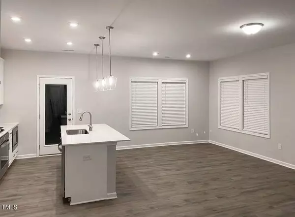 814 Oak Center Drive, Raleigh, NC 27610