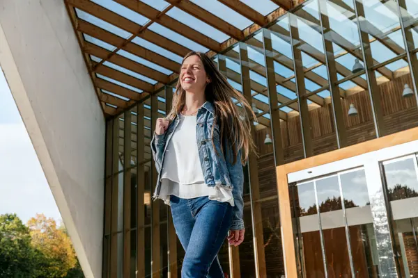 Vancouver Island Schools,Jason Anson