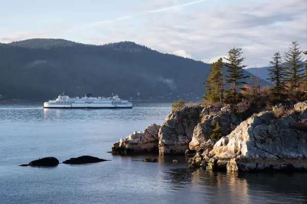 Vancouver Island Transportation Options,Jason Anson