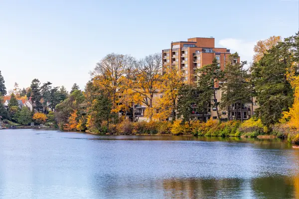 Where is Vancouver Island,Jason Anson