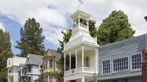 Nevada County Housing Market Update: What Grass Valley, Nevada City & Penn Valley Buyers and Sellers Should Know This Fall (October 2026)
