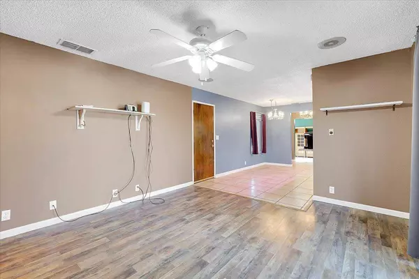 1147 Johnson AVE, Marysville, CA 95901