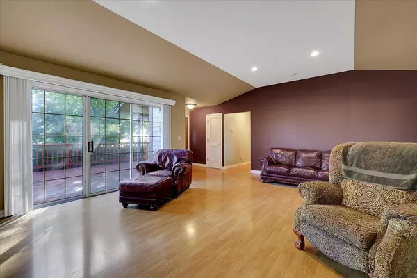 8890 Daguerra Point DR, Marysville, CA 95901