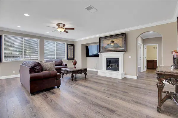 4130 Mcalister CT, Olivehurst, CA 95961
