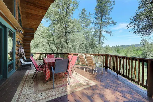 9844 Township RD, Browns Valley, CA 95918