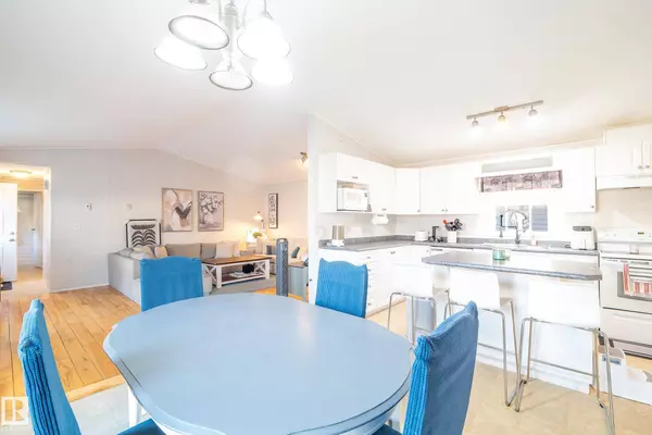 4802 48 AV, Wetaskiwin, AB T9A 0E7