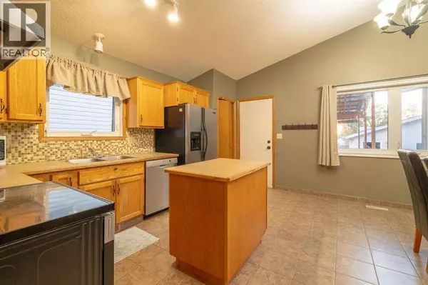 14 Edgington Avenue, Red Deer, AB T4R2K9