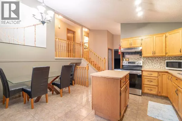 14 Edgington Avenue, Red Deer, AB T4R2K9