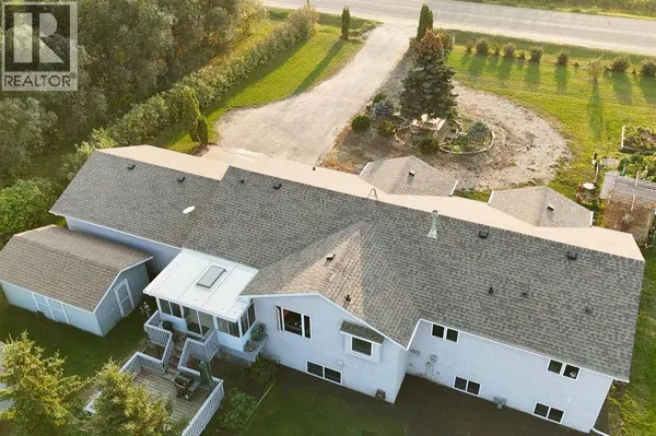 431079 Range Road 254, Rural Ponoka County, AB T4J1R2