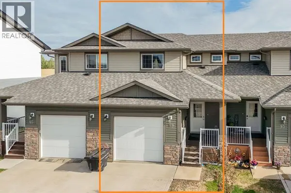 89 Metcalf Way, Lacombe, AB T4L0J9