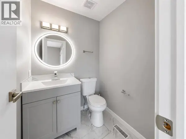 218 Falmere Way NE, Calgary, AB T3J2X9