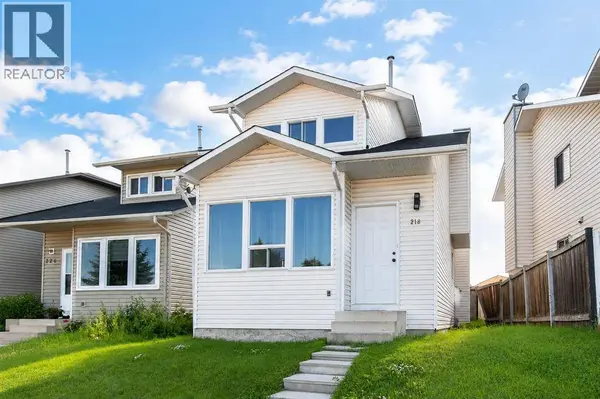 218 Falmere Way NE, Calgary, AB T3J2X9