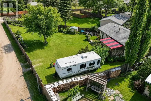 5035 58 Street Close, Rocky Mountain House, AB T4T1G5