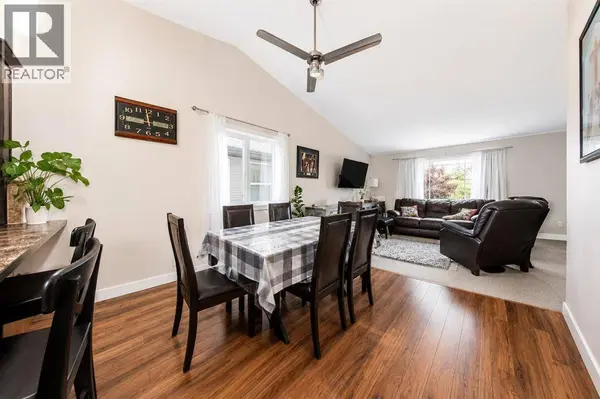 336 Kingston Drive, Red Deer, AB T4P0H2