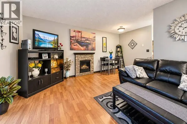 5918 57 Avenue, Red Deer, AB T4N4S7