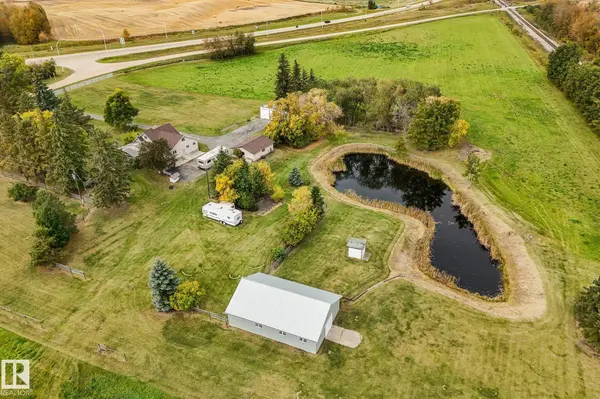464025 RGE ROAD 242, Rural Wetaskiwin County, AB T9A 1W8