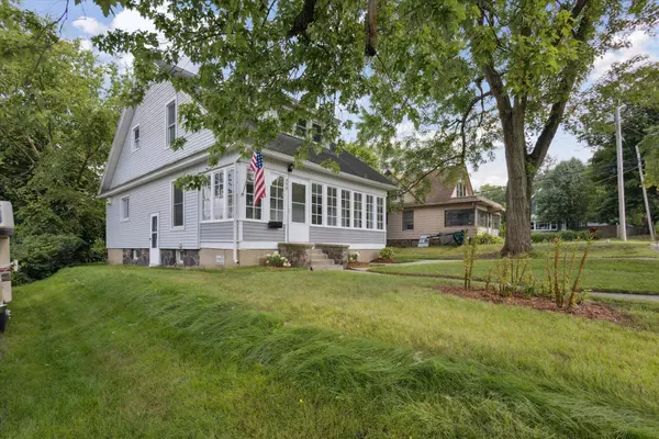 424 N 23rd Street, Springfield, MI 49037