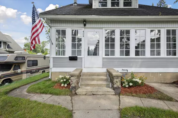 424 N 23rd Street, Springfield, MI 49037