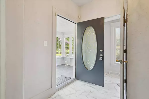 424 N 23rd Street, Springfield, MI 49037