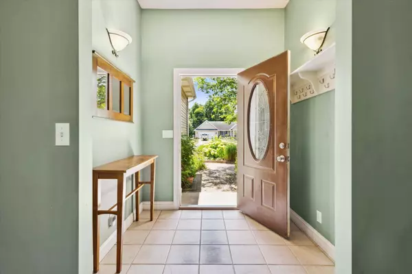 5930 Sunshine Avenue, Schoolcraft, MI 49087