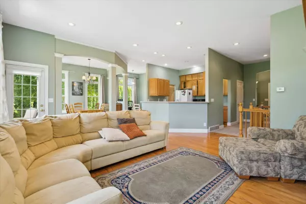 5930 Sunshine Avenue, Schoolcraft, MI 49087