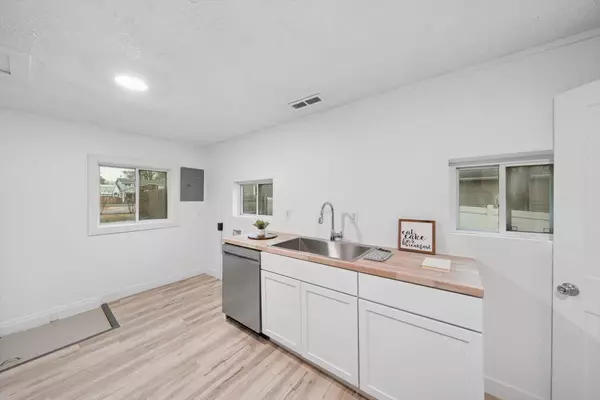 167 N Ford Boulevard, Ypsilanti, MI 48198