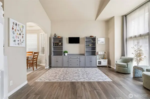 19320 74th AVE E, Spanaway, WA 98387