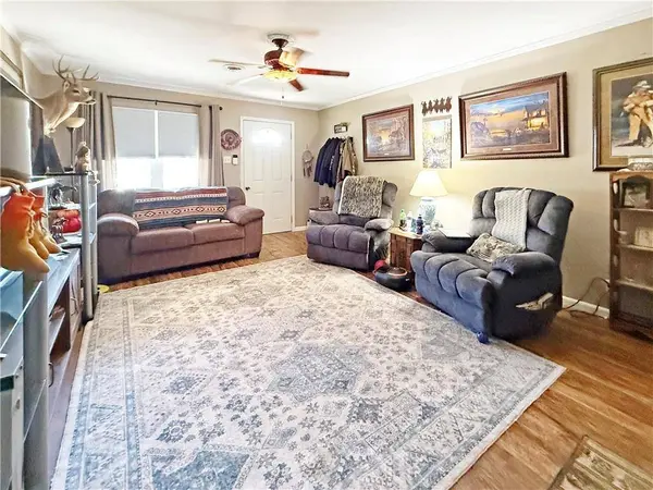 520 Park ST, Cherryvale, KS 67335